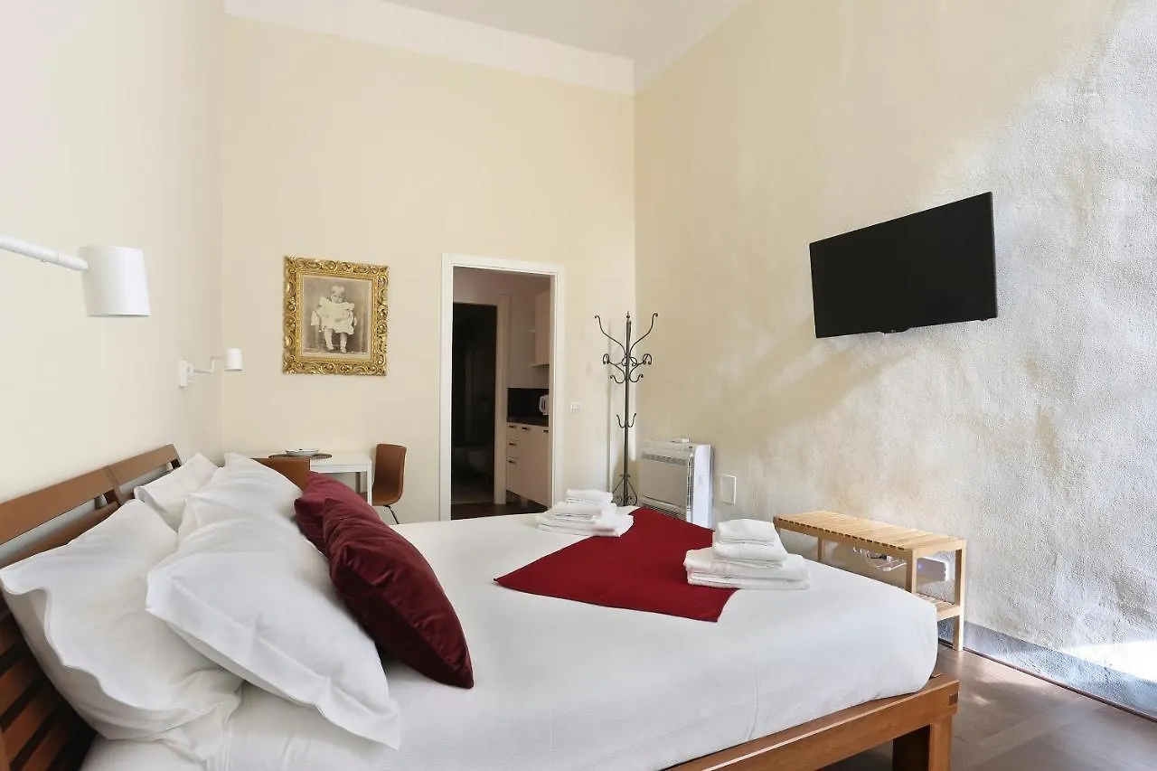 Apt. Melograno - Pauline Suites, Palazzo Borghese Firenze Apartman